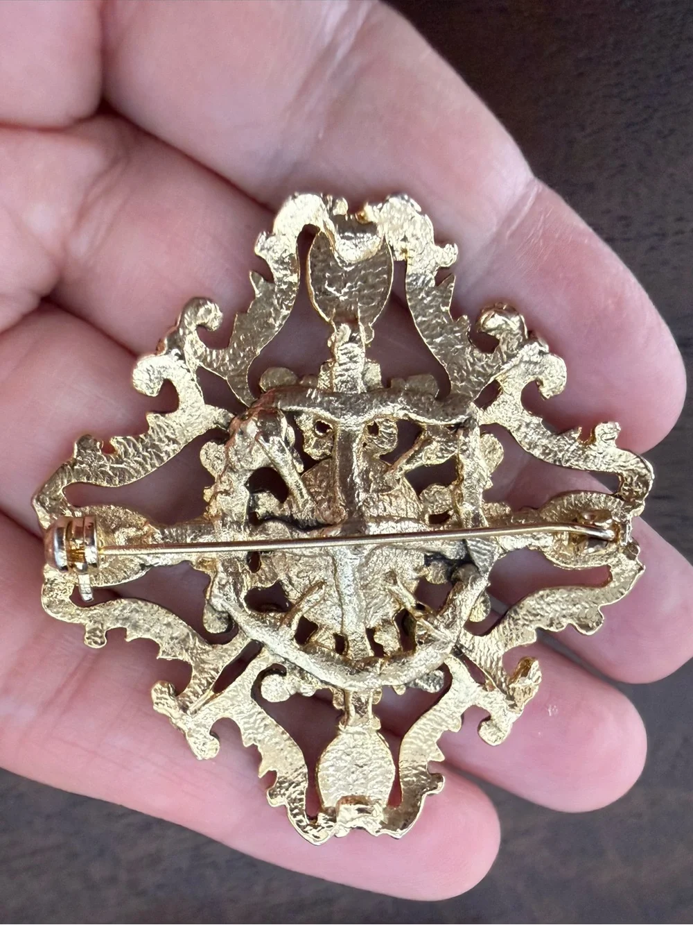 1960s Filigree Brooch with Amber and Sapphire Stones
